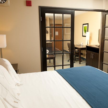 Holiday Inn Express Hotel & Suites Bloomington-Normal University Area By Ihg Eksteriør billede